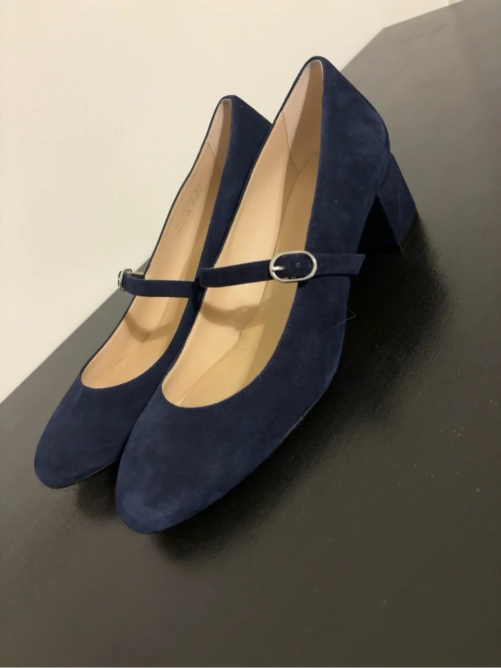 Stuart Weitzman Gabby 45 Mary Jane Pumps Navy Blue Suede Women’s 8.5